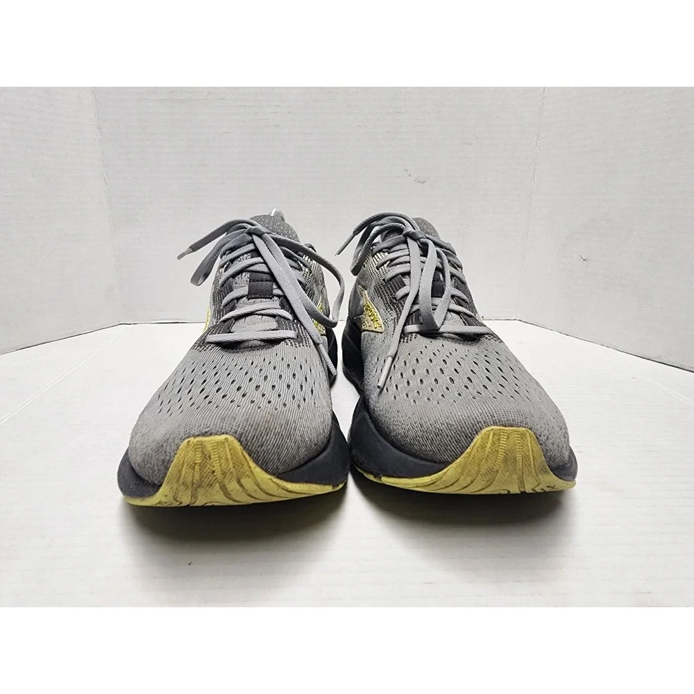 Brooks GHOST 16 Men's Used Running Sneaker Grey US Size 9.5 D